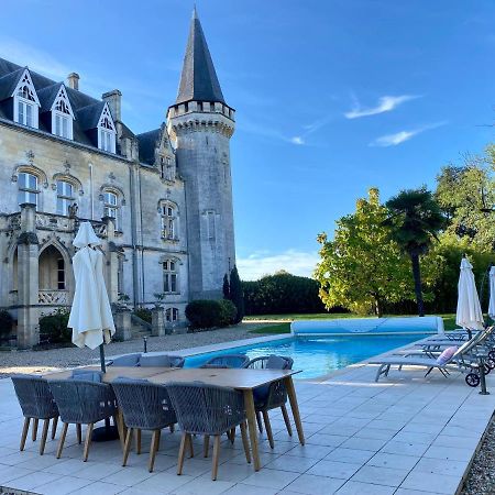 Château Borgeat de Lagrange - privatisation Blaye-et-Sainte-Luce Exterior foto